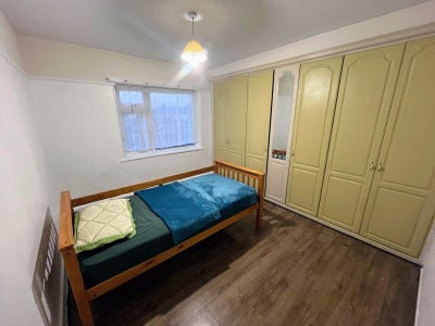Furnished Double Room Main Photo