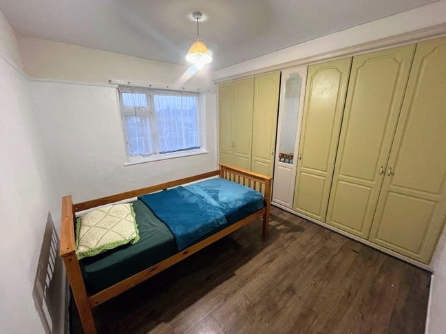 Furnished Double Room Main Photo