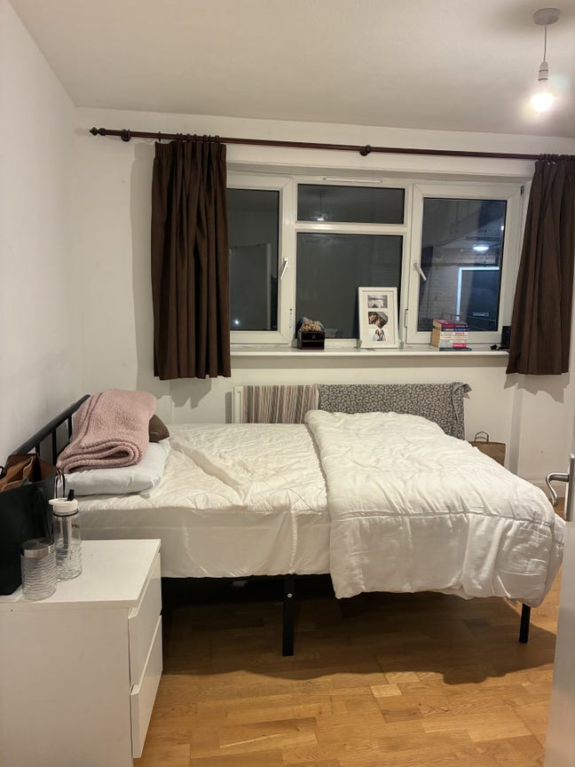 Room in 2-bed 1-bath Stockwell flat - &pound;1075pcm Main Photo