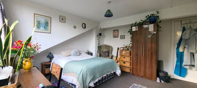 Room Nov to April 2026 in Semi-Communal House 🌸🏠 Main Photo