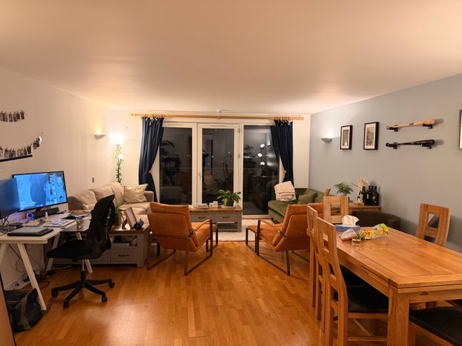 Flatmate Search in Canary Wharf Main Photo