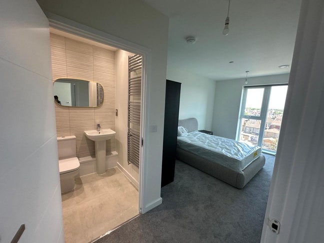 Single and Ensuite room  Main Photo