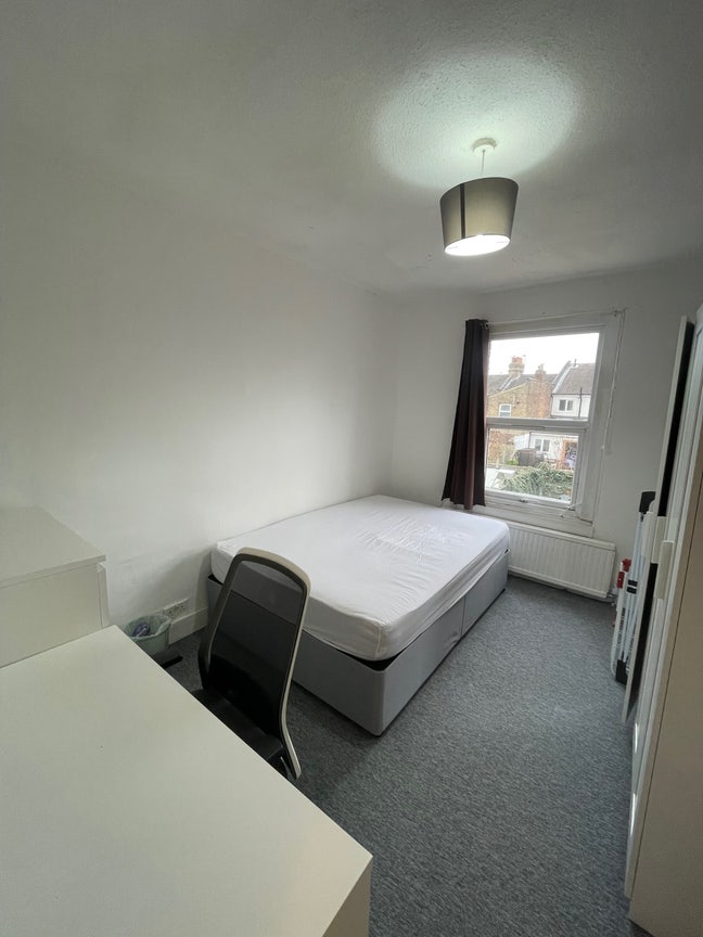 Lovely single rooms Main Photo