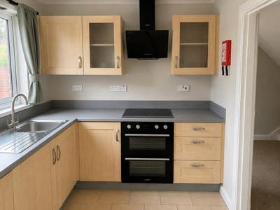 Rooms Available,, Leegomery, Telford Nr Prh Main Photo