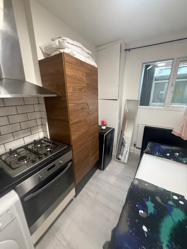 Great studio flat  Main Photo