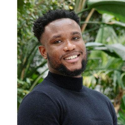 Professional seeking a room for 3 months Main Photo