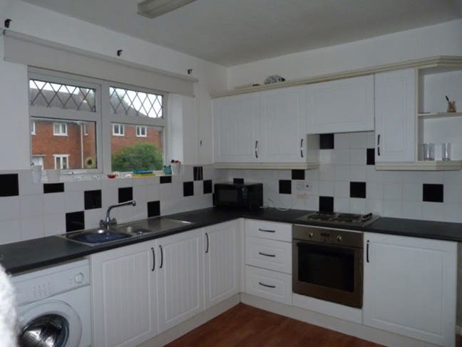 🏠 3 Rooms Available in Loughborough – &pound;75/Week Main Photo