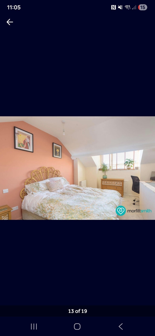 Double room in terrace house in Central hillsborou Main Photo