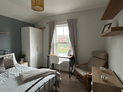 ⭐ First Month’s Rent Half Price - Double Room ⭐ Main Photo