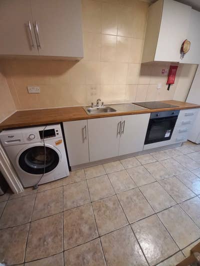 3 bed house available for rent in N19 Main Photo