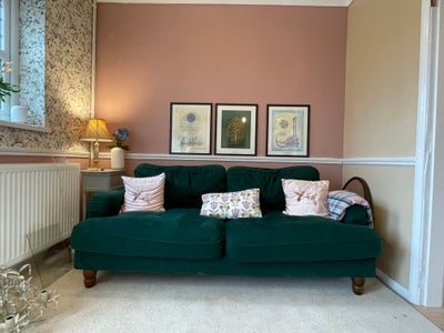 FEMALE students house, beautifully renovated Main Photo