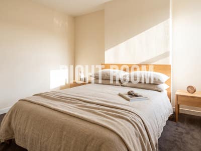 &pound;1200 | 2-Bed Flat – Shirley High Street, SO15 Main Photo