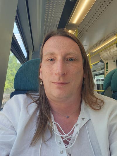 I'm a friendly and quiet professional looking... Main Photo