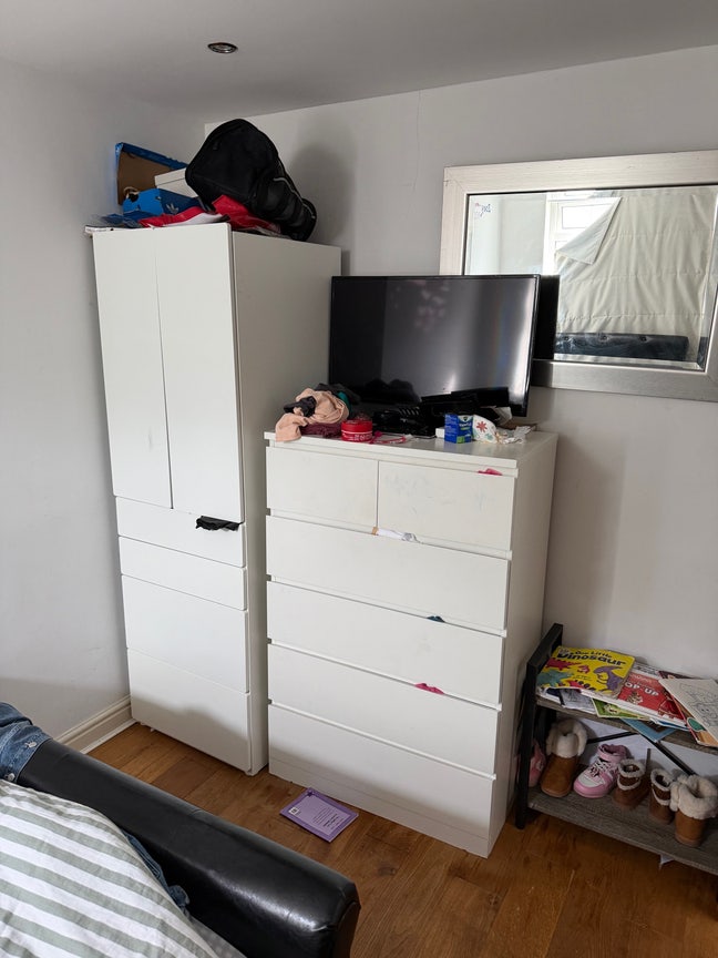 Room in a house for rent  Main Photo