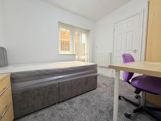 *** Ensuite Furnished Double Room M'boro Centre*** Main Photo