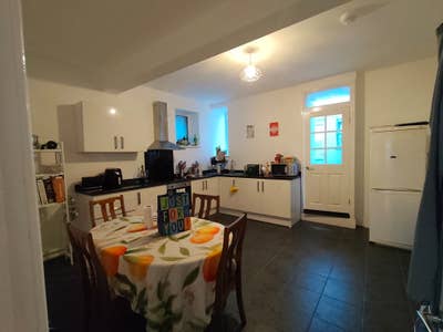 Single Room to Rent – Tonypandy CF40 Main Photo
