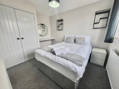 Fully Furnished Double Room  Main Photo