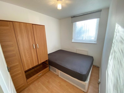 🍁 2 rooms in 4bed house + garden - September Main Photo