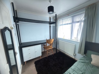 Furnished Single Room to Rent – CF32, Bridgend Main Photo