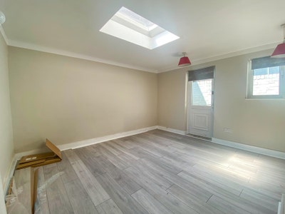 Cosy Studio Apartment With Private Patio Islington Main Photo