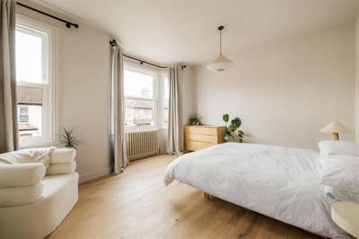 Beautiful Master Double Room/House Newly Renovated Main Photo