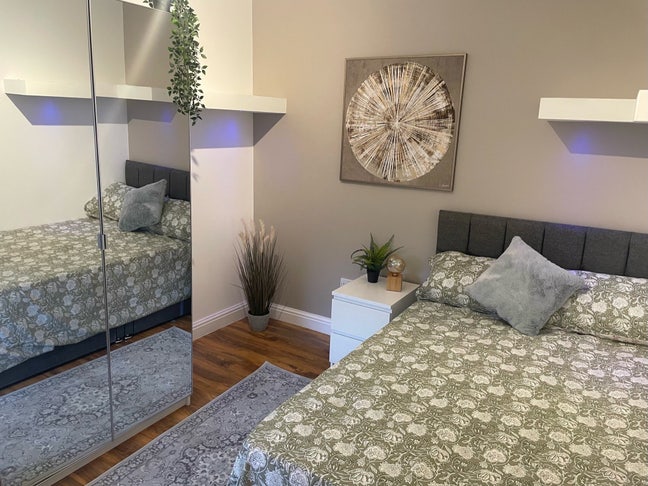 * Reduced 6 Bed Rusholme House 🏠 * Main Photo