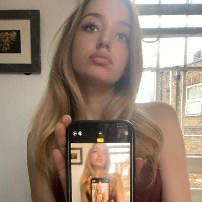 Looking for room in flat share with uni girls Main Photo