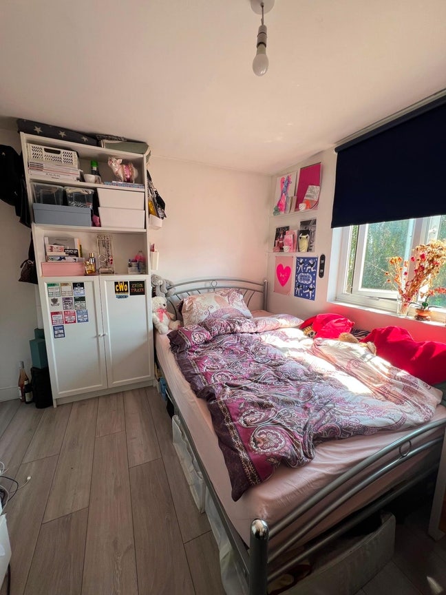 Double room in 4 bed flat in North London Main Photo