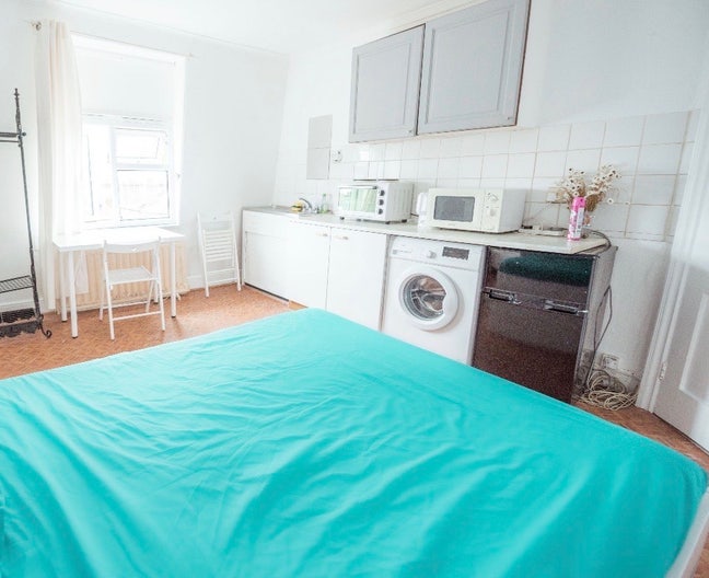 Bright Semi-Studio In Marylebone  Main Photo