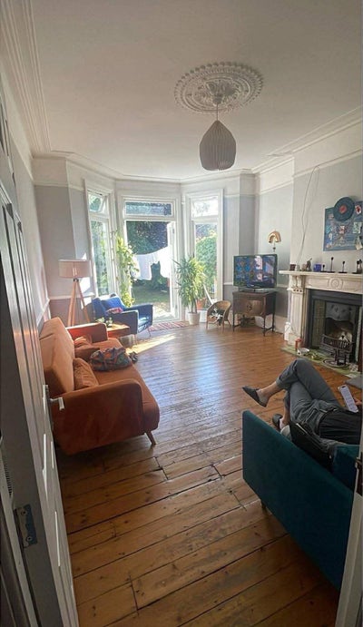 1 room in SE6 - 5 min walk from the high street Main Photo