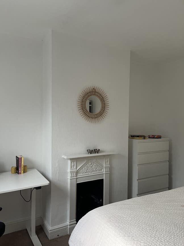 Bright double room near Mill Rd with garden view Main Photo