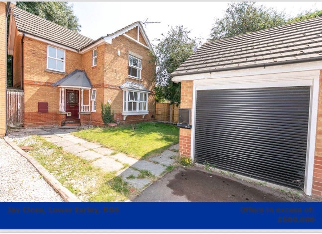  Close to Reading University Double‑Bed Room Main Photo
