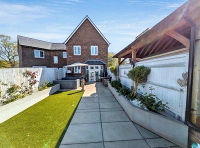 X2 Double Rooms, Barnham Nr Goodwood Main Photo