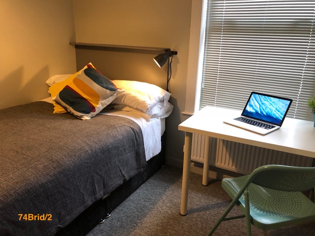 Rooms Available in House Share-Woolston area Main Photo