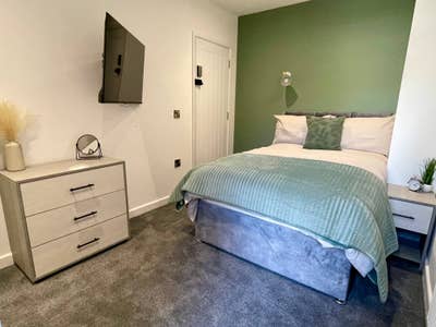 😍 1 Ensuite Room • No Deposit Option (275Lg) Main Photo