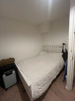 Double room near Burgess park! (90Com) Main Photo