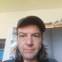 Professional Male seeks a double room Main Photo