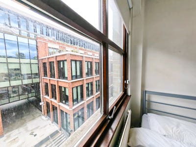 Single room Liverpool street  Main Photo