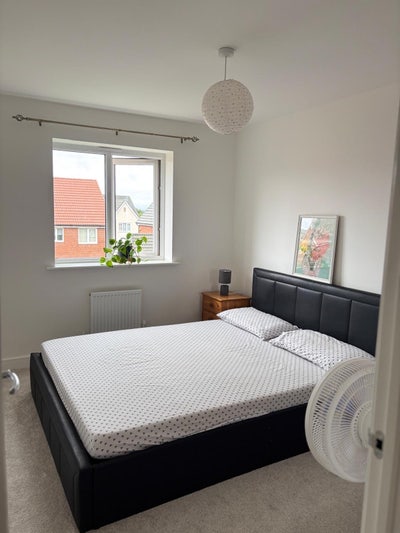 Double bedroom fully furnished at nr5 Main Photo