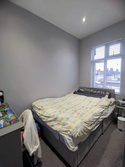 Bedroom in Shared Accommodation - TW3 Main Photo