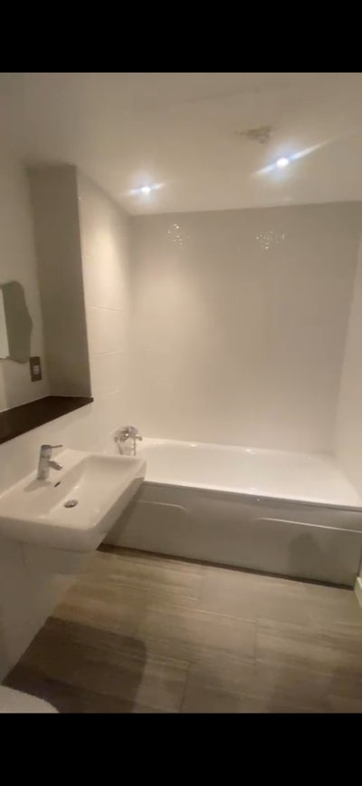 Spare room in glasgow city centre Main Photo