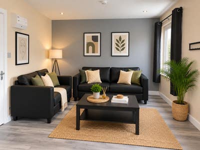 Newly refurbished City Centre Apartment Main Photo