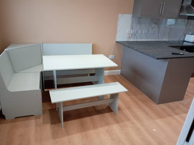 Rooms in a Newly Refurbshed House  Main Photo
