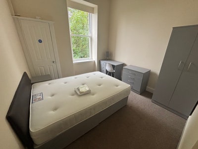 Flatmate wanted in Glasgow West End!! Main Photo