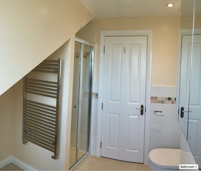 En-suite double, all bills & cleaner included Main Photo
