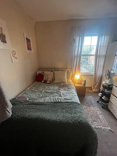 Short Term Let East Acton Main Photo