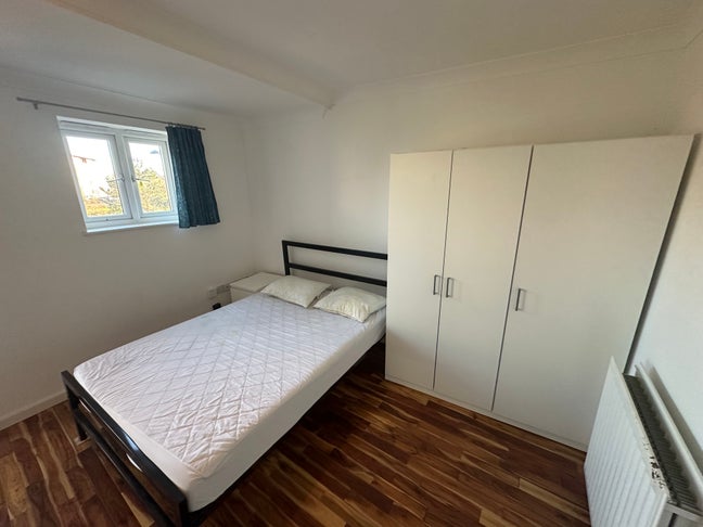 2 Double Rooms on Chariot Way, Orchard Park (6CW) Main Photo