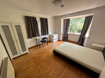Furnished Double Room on Mowbray Road, CB1 (32MR3) Main Photo