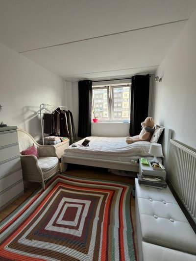 Cozy double room av. from Octobe in a 3-BED flat!! Main Photo