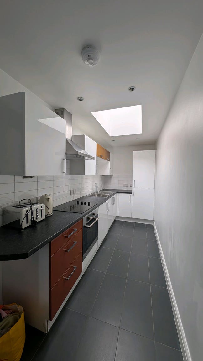 🏠 Room for Rent – Jewellery Quarter, Birmingham Main Photo